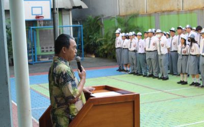 Upacara Bendera Memperingati Hari Pendidikan Nasional Tahun 2026 di SMK Strada II